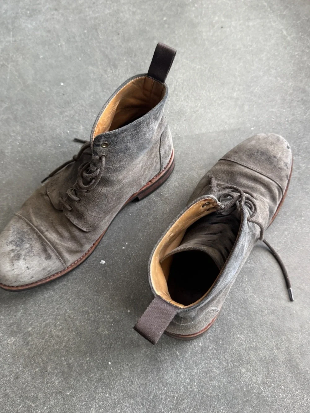 Gray Suede Taft Boots, Size 8 — as-is, broken lace